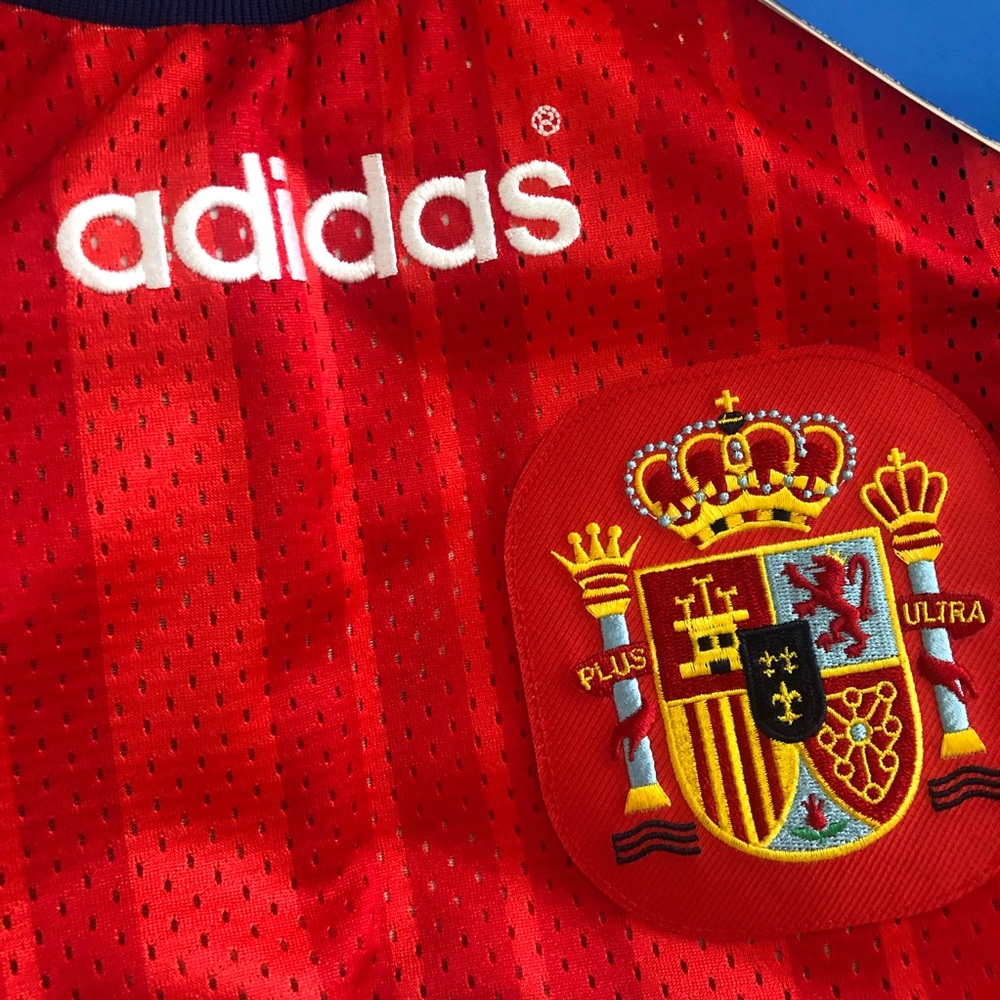 NWT Adidas Tank Top Women's Spain Soccer Jersey Dress World Cup CE2311 - Picture 6 of 8